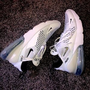 Nike Air Max 270 Women’s Casual Running Shoe